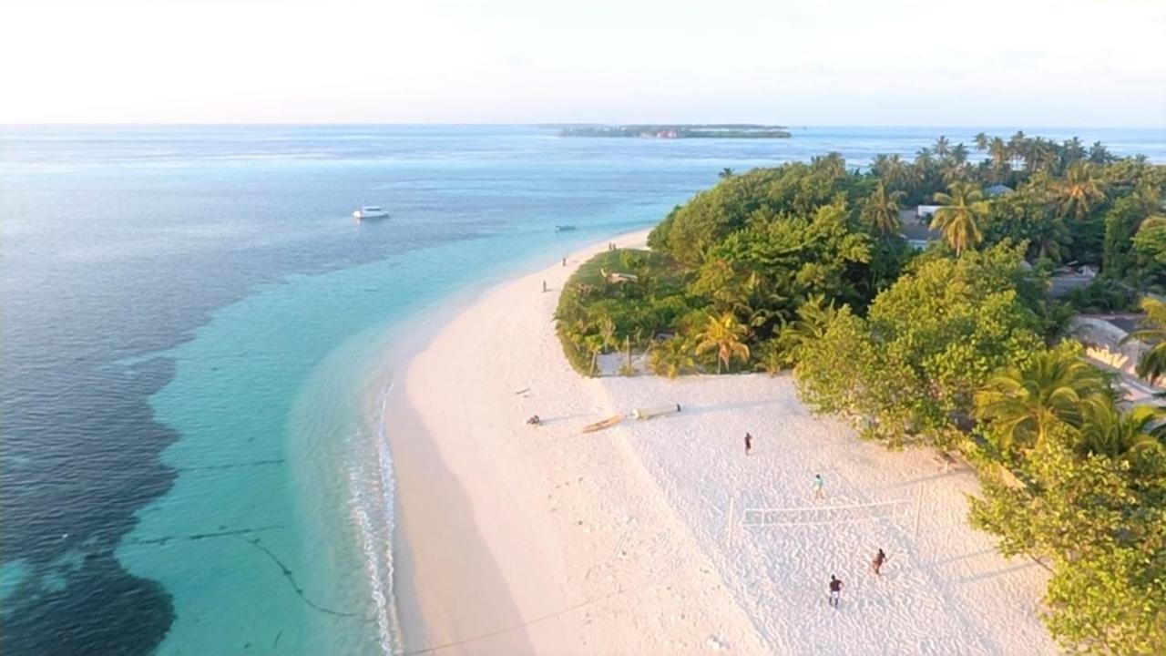 Perla Dhangethi Exterior photo