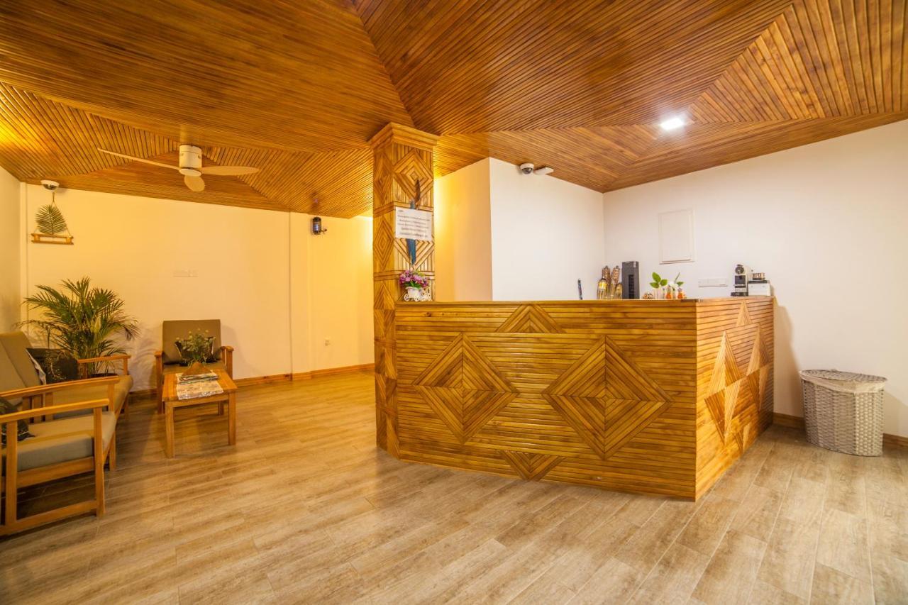 Perla Dhangethi Exterior photo