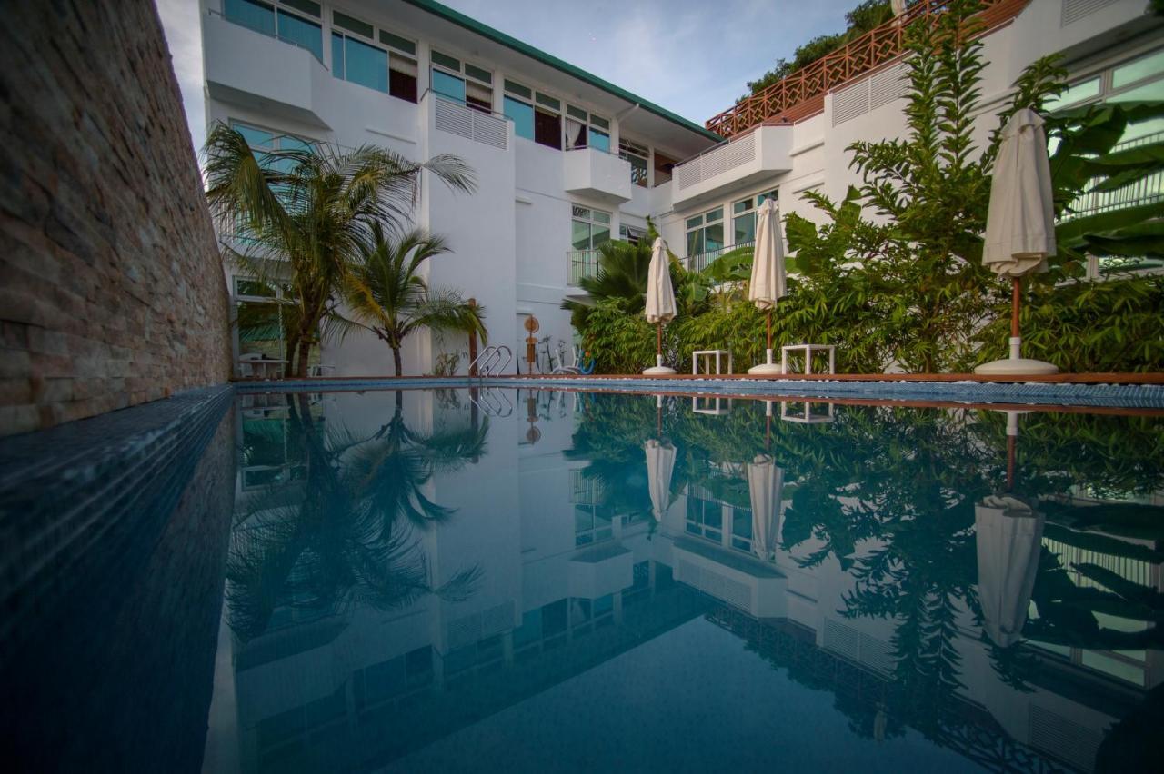 Perla Dhangethi Exterior photo